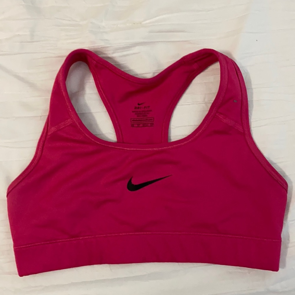pink nike sports bra tee back